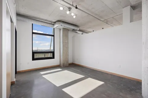 $355,000 | 720 North 4th Street, Unit 301, Minneapolis, MN 55401