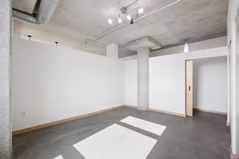 $355,000 | 720 North 4th Street, Unit 301, Minneapolis, MN 55401