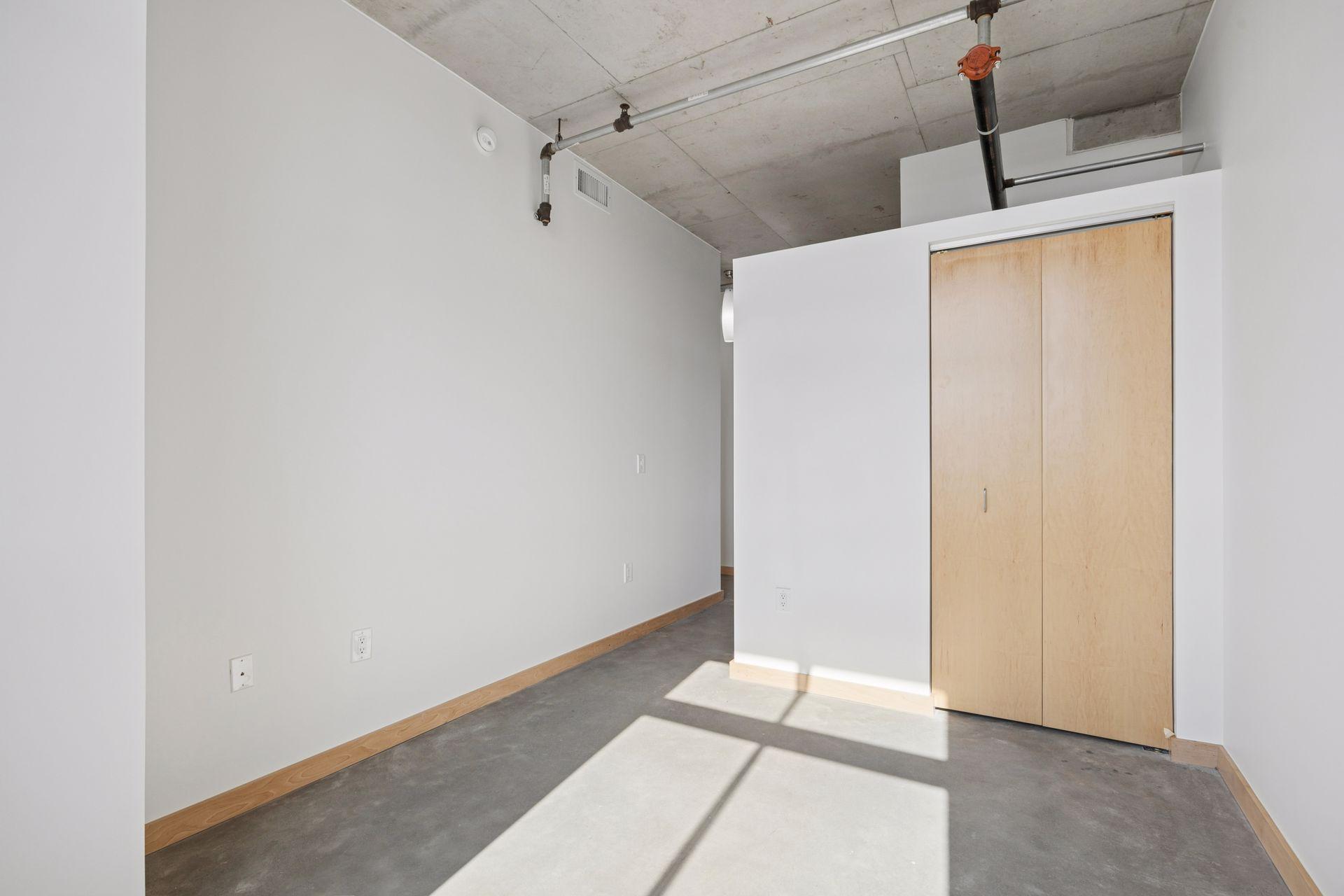 720 North 4th Street, Unit 301 Minneapolis, MN 55401 - Photo 22 of 37