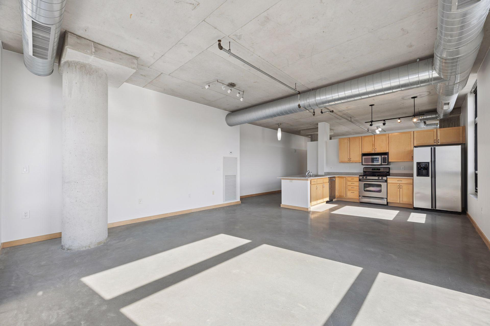 720 North 4th Street, Unit 301 Minneapolis, MN 55401 - Photo 6 of 37