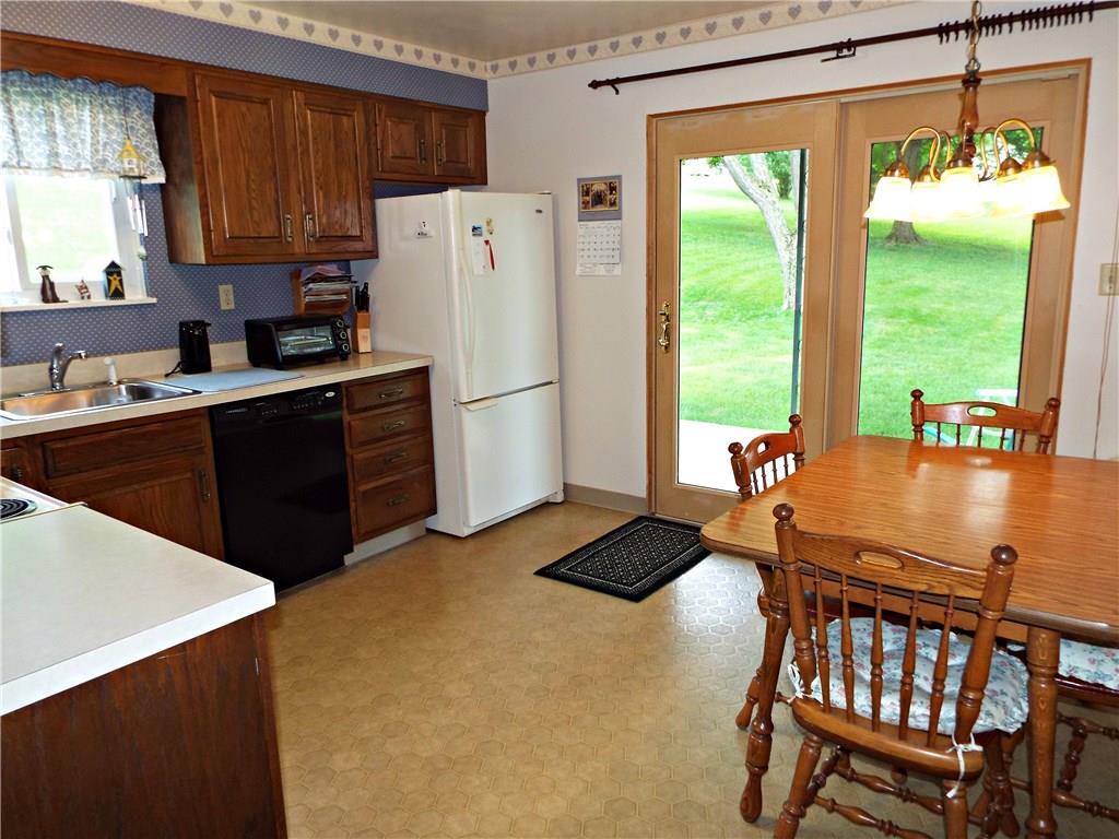 60 Blair Road Eighty Four, PA 15330 - Photo 4 of 22