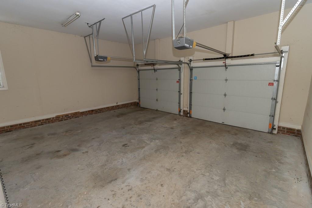 7560 Strawberry Road Summerfield, NC 27358 - Photo 5 of 45