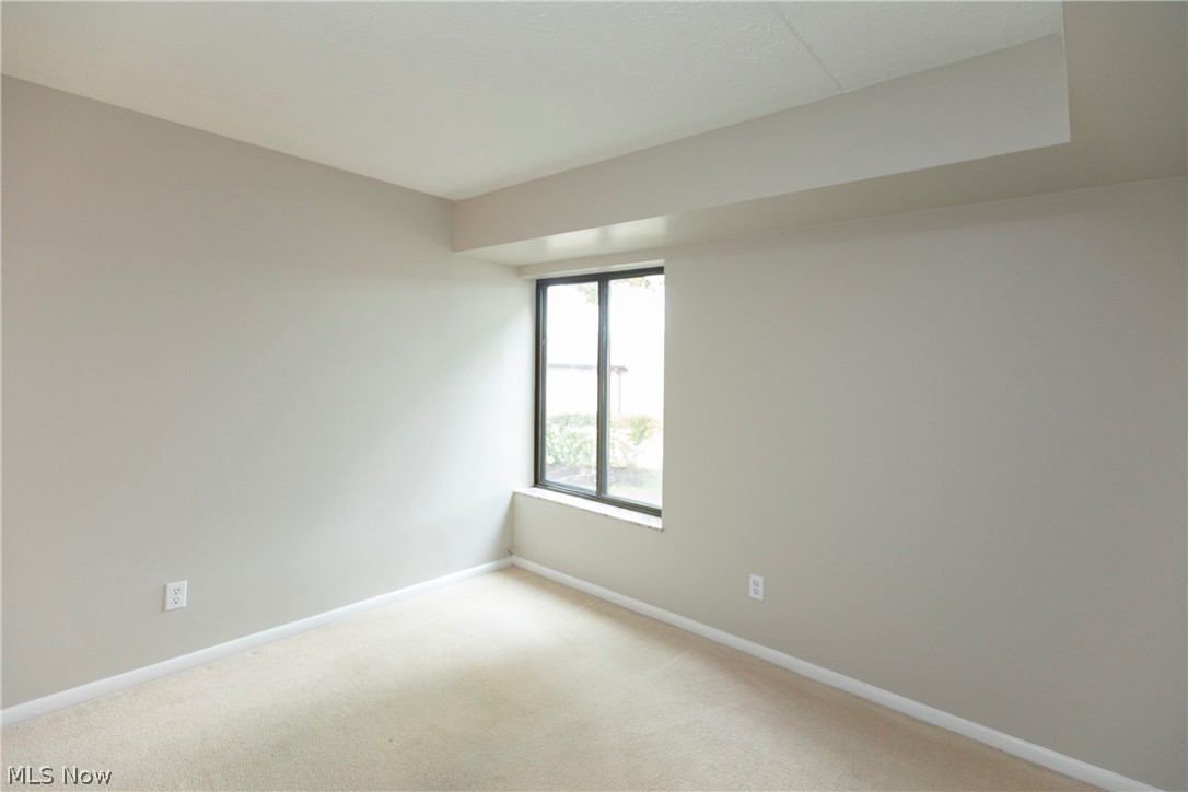 22938 Mastick Road, Unit 102 Fairview Park, OH 44126 - Photo 24 of 35