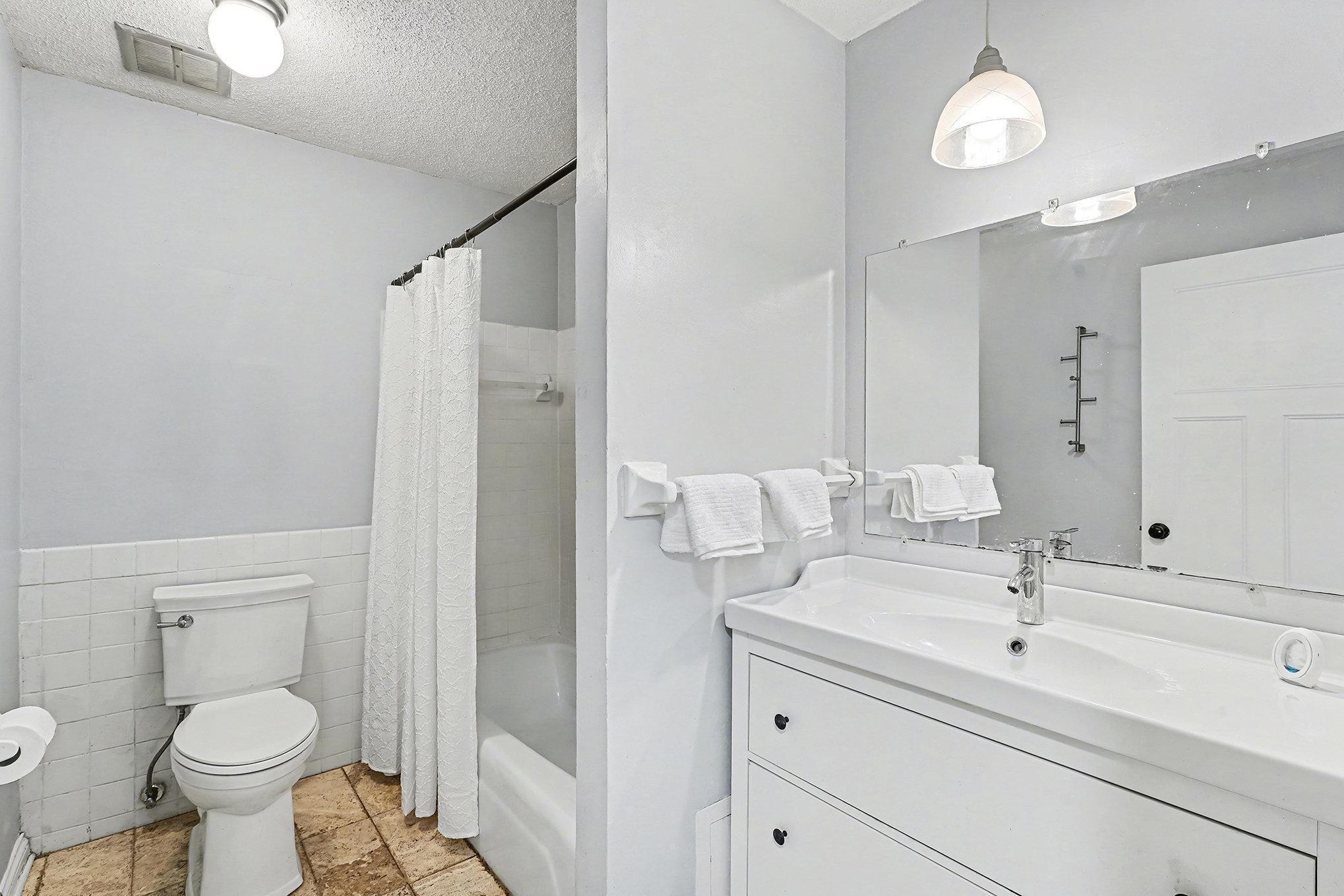 4004 Foss Road, Unit 101 St. Anthony, MN 55421 - Photo 20 of 28