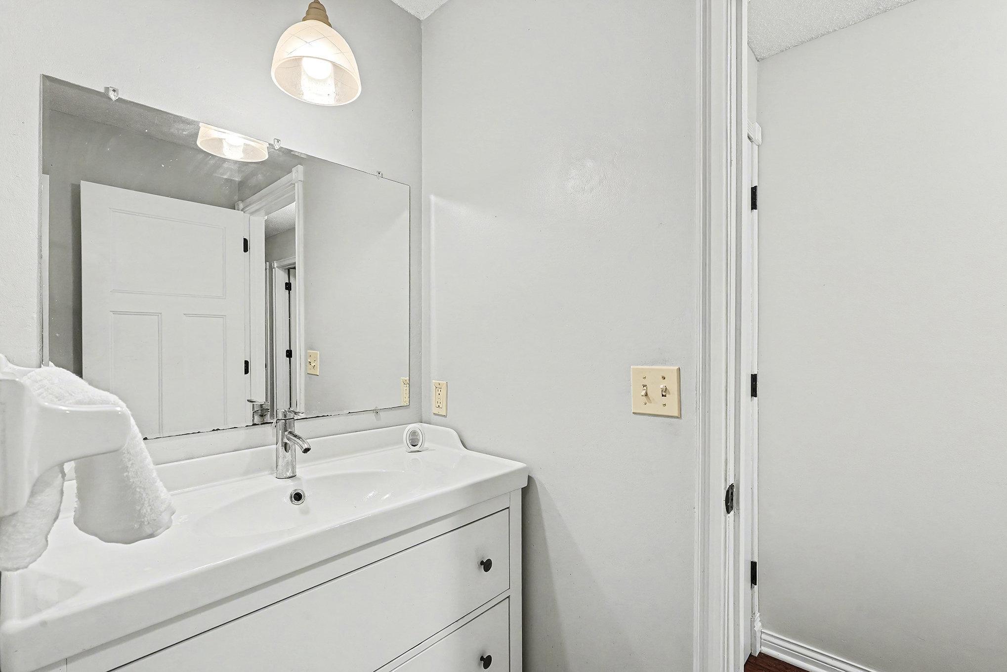 4004 Foss Road, Unit 101 St. Anthony, MN 55421 - Photo 22 of 28