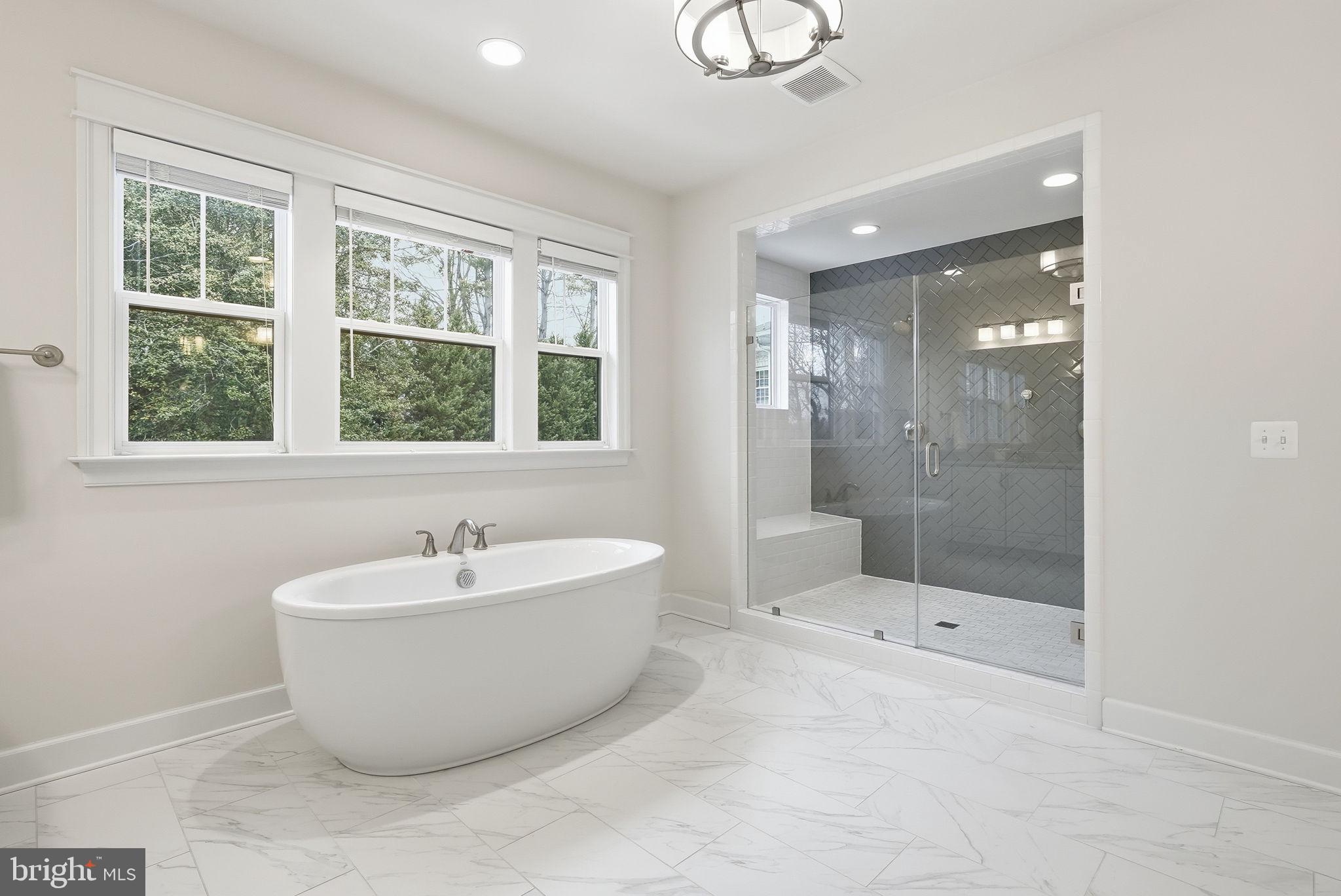 2867 Hill Road Vienna, VA 22181 - Photo 41 of 66 Gallery Image 41