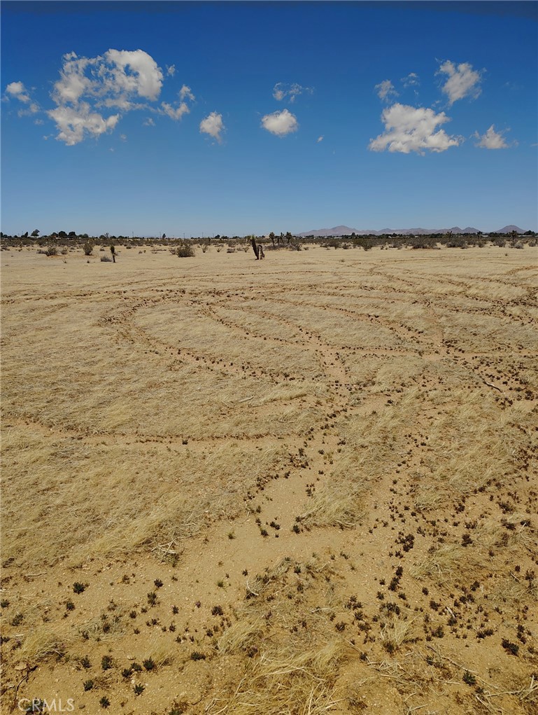 0 Juniper Road Apple Valley, CA 92308 - Photo 3 of 5 a view of an ocean