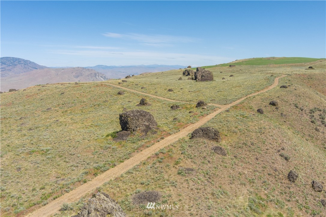 21 Long Draw Road Waterville, WA 98858 - Photo 25 of 27 a view of ocean view with beach