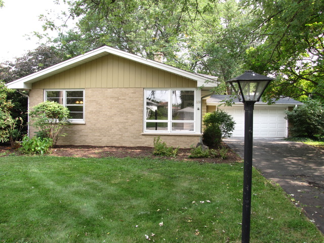320 West Gartner Road Naperville, IL 60540 - Photo 1 of 22
