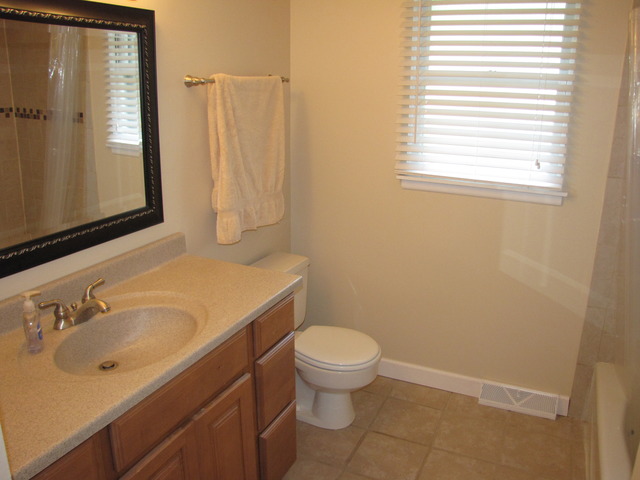 320 West Gartner Road Naperville, IL 60540 - Photo 16 of 22