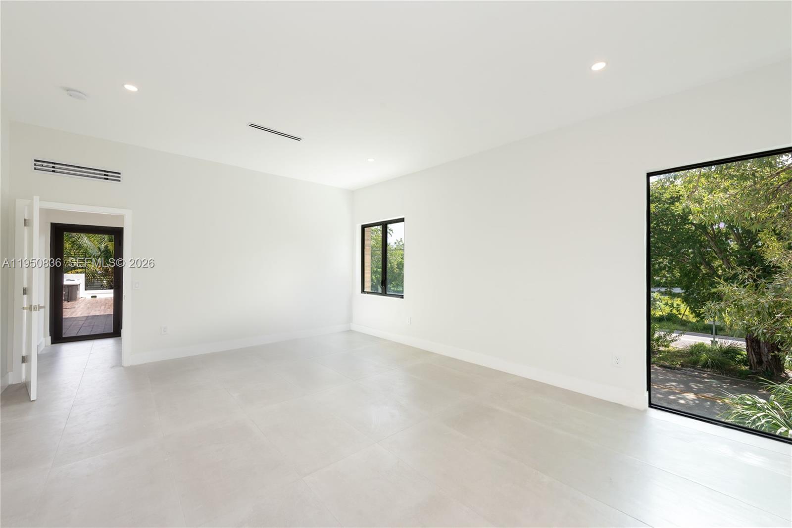 101 Southwest 25th Road Miami, FL 33129 - Photo 27 of 38 Photo 27