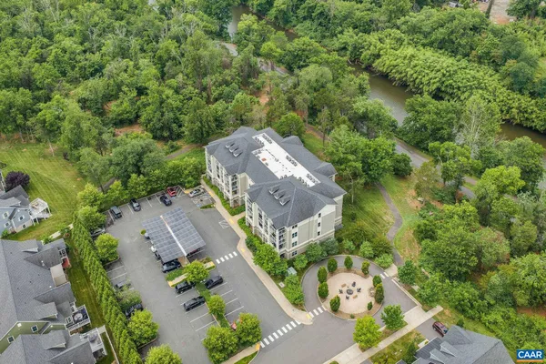 $595,000 | 1425 Trailside Court, Unit 304, Charlottesville, VA 22911