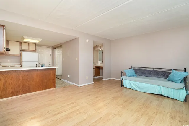 $69,500 | 6850 Blue Heron Boulevard, Unit 305, Myrtle Beach, SC 29588