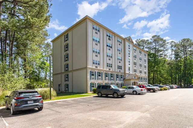 $69,500 | 6850 Blue Heron Boulevard, Unit 305, Myrtle Beach, SC 29588