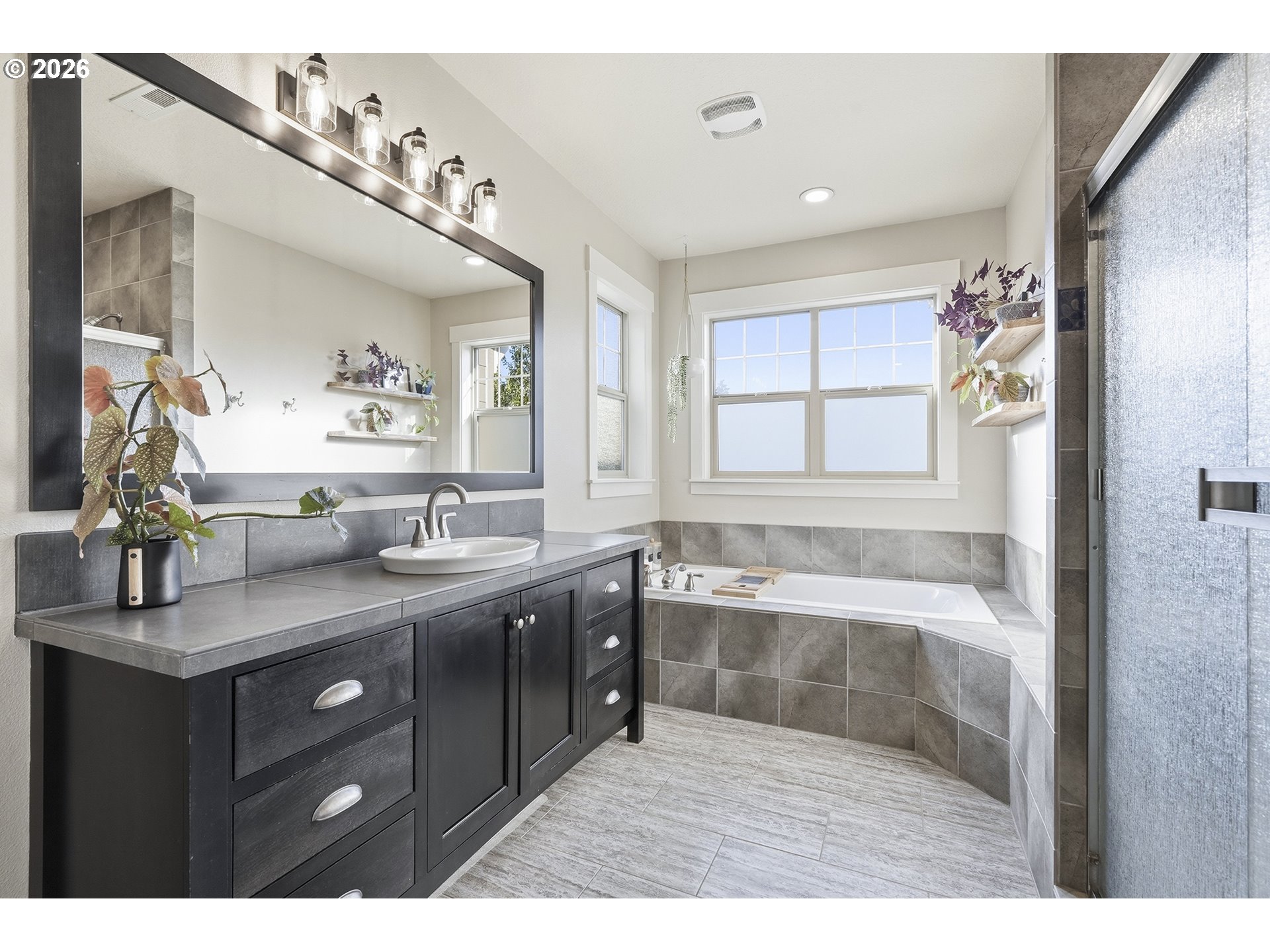 15057 Southeast Glenbrook Road Clackamas, OR 97015 - Photo 29 of 48 Gallery Image 29
