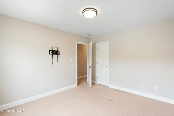 $319,900 | 111 Saw Grass Drive, Maple Hill, NC 28454