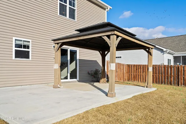 $339,900 | 111 Saw Grass Drive, Maple Hill, NC 28454