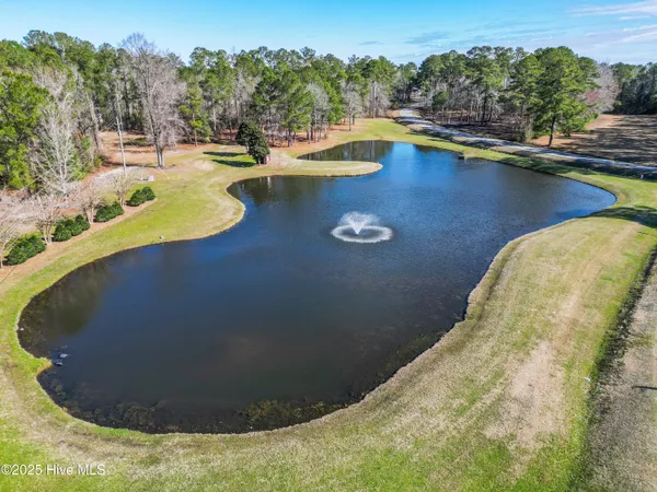 $319,900 | 111 Saw Grass Drive, Maple Hill, NC 28454