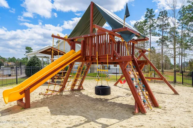 $339,900 | 111 Saw Grass Drive, Maple Hill, NC 28454