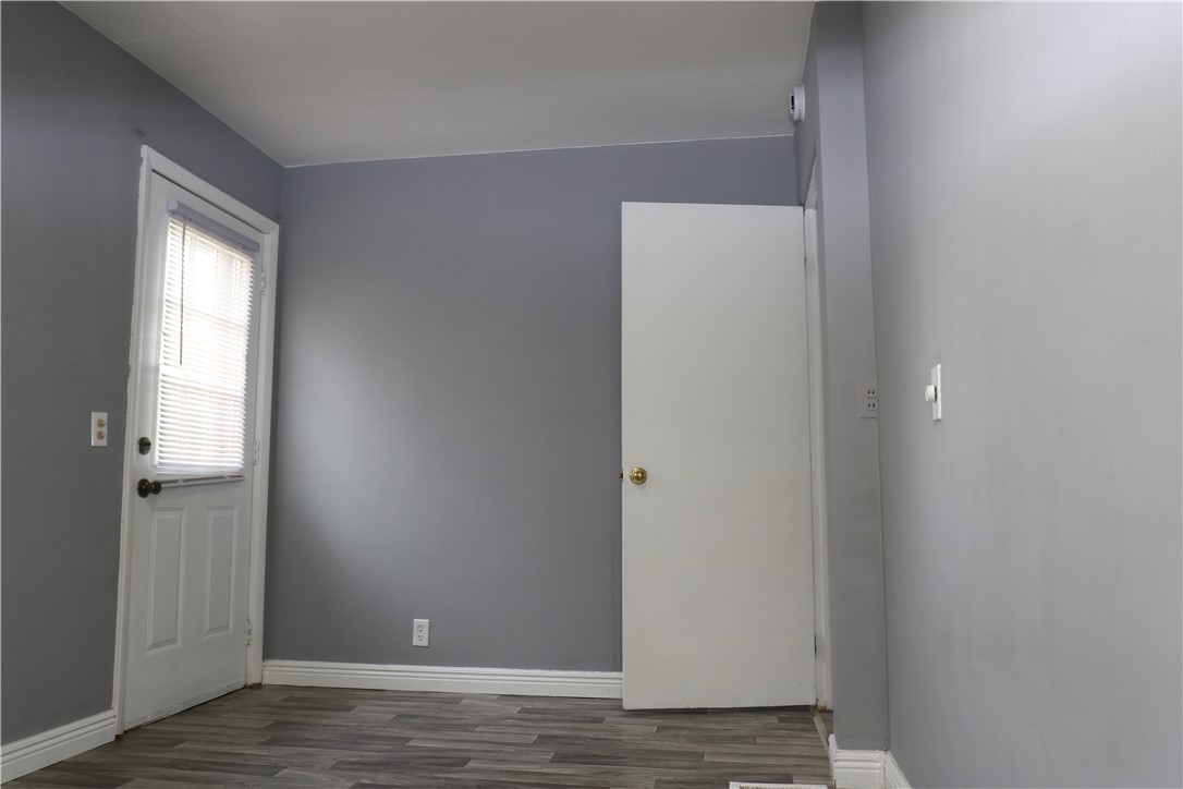 175 English Road Greece, NY 14616 - Photo 11 of 21