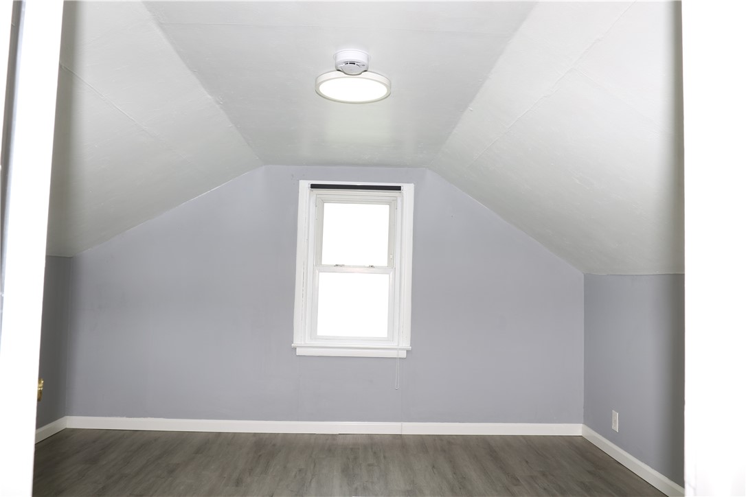 175 English Road Greece, NY 14616 - Photo 15 of 21