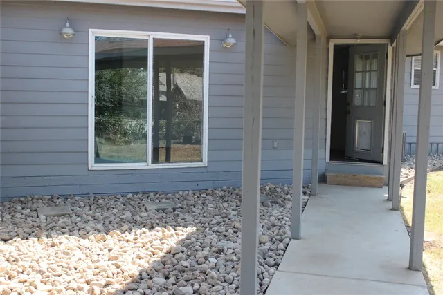 $2,300 | 3300 Fritz Hughes Park Road, Austin, TX 78732