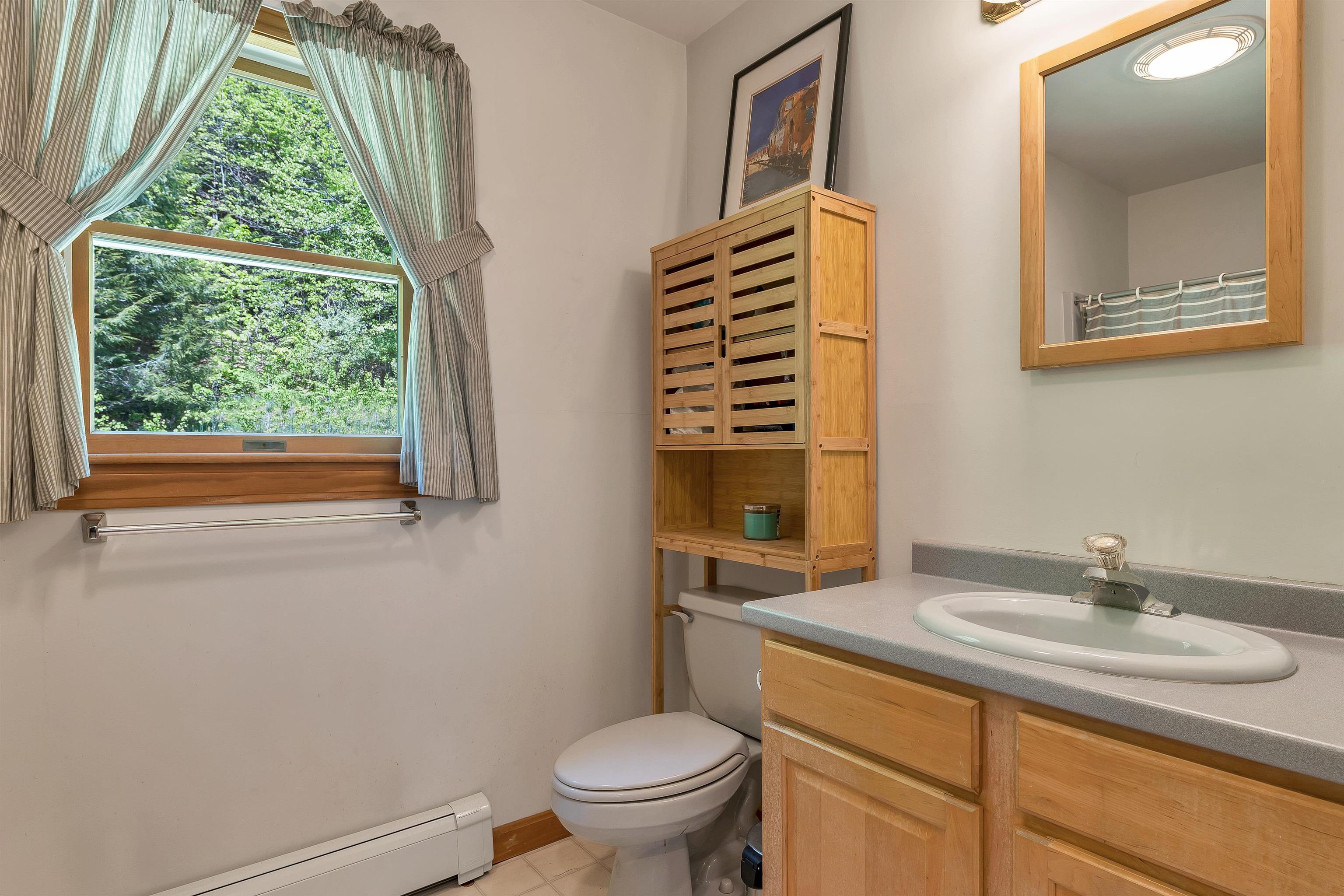 1350 Barker Road Thetford, VT 05058 - Photo 24 of 39