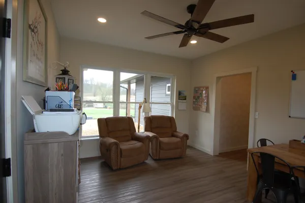 $499,900 | 24800 Morris Valley Road, Richland Center, WI 53581