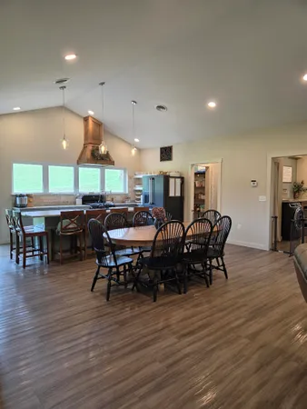 $499,900 | 24800 Morris Valley Road, Richland Center, WI 53581