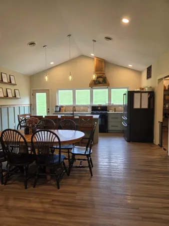 $499,900 | 24800 Morris Valley Road, Richland Center, WI 53581
