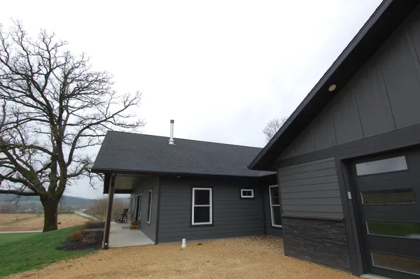 $499,900 | 24800 Morris Valley Road, Richland Center, WI 53581