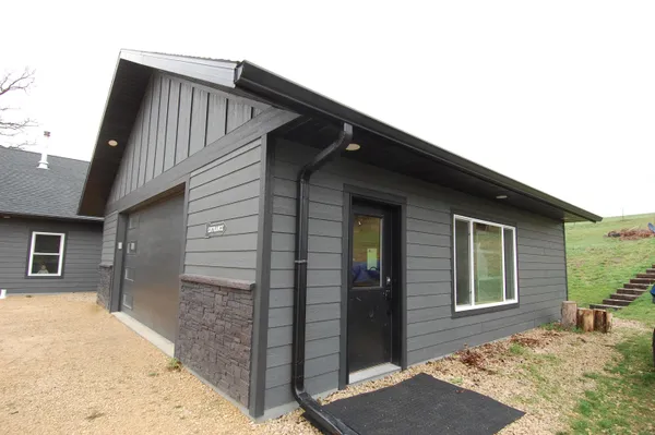 $499,900 | 24800 Morris Valley Road, Richland Center, WI 53581