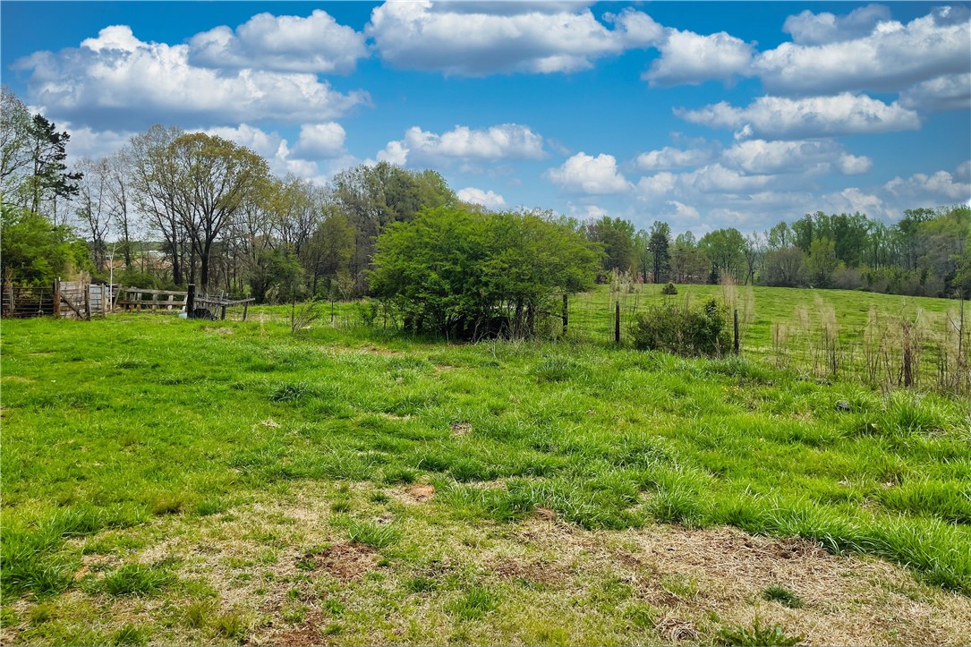 0 Hawkins Circle Inman, SC 29349 - Photo 18 of 21 Gallery Image 18