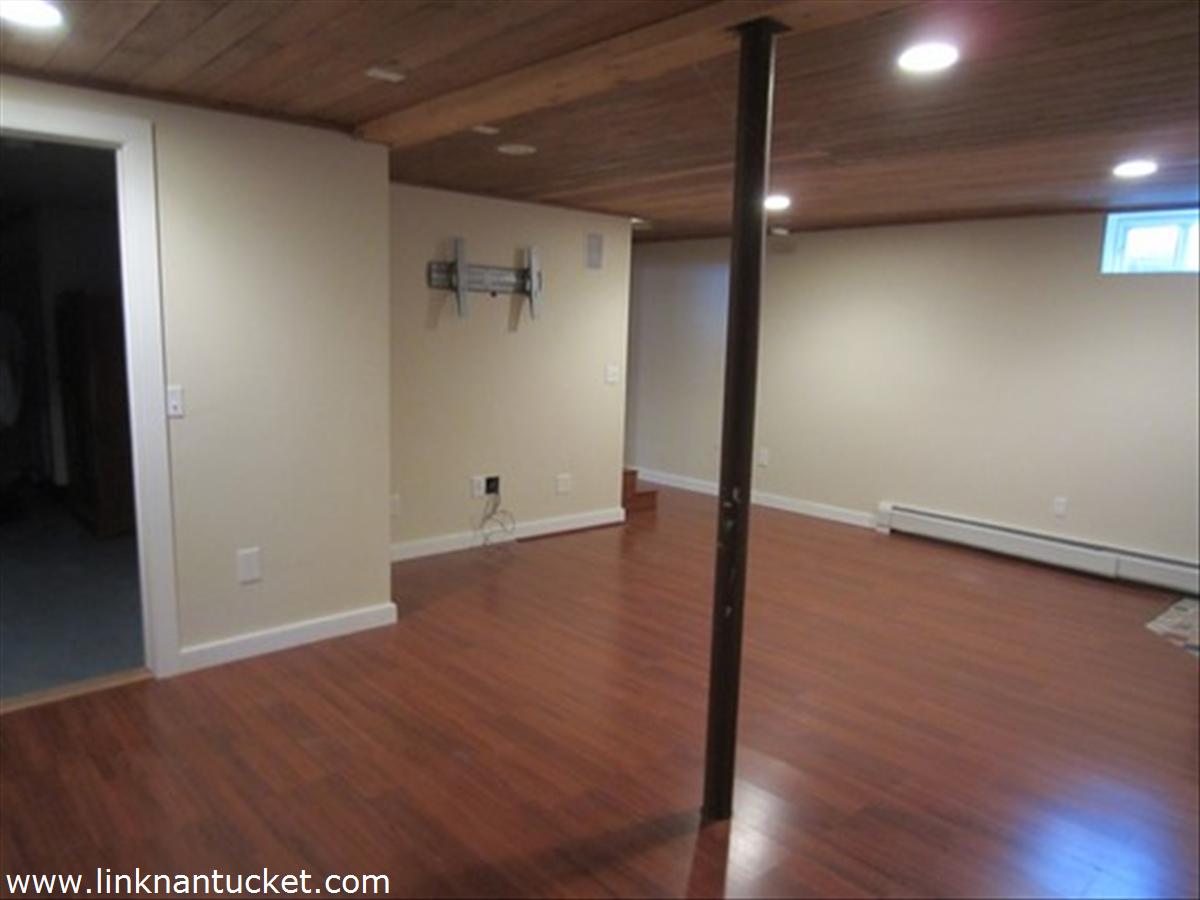 9 Raceway Drive Nantucket, MA 02554 - Photo 11 of 12 Gallery Image 11