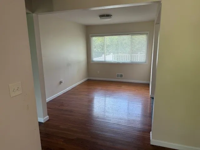 $2,295 | 111 Vollmer Parkway, Henrietta, NY 14623