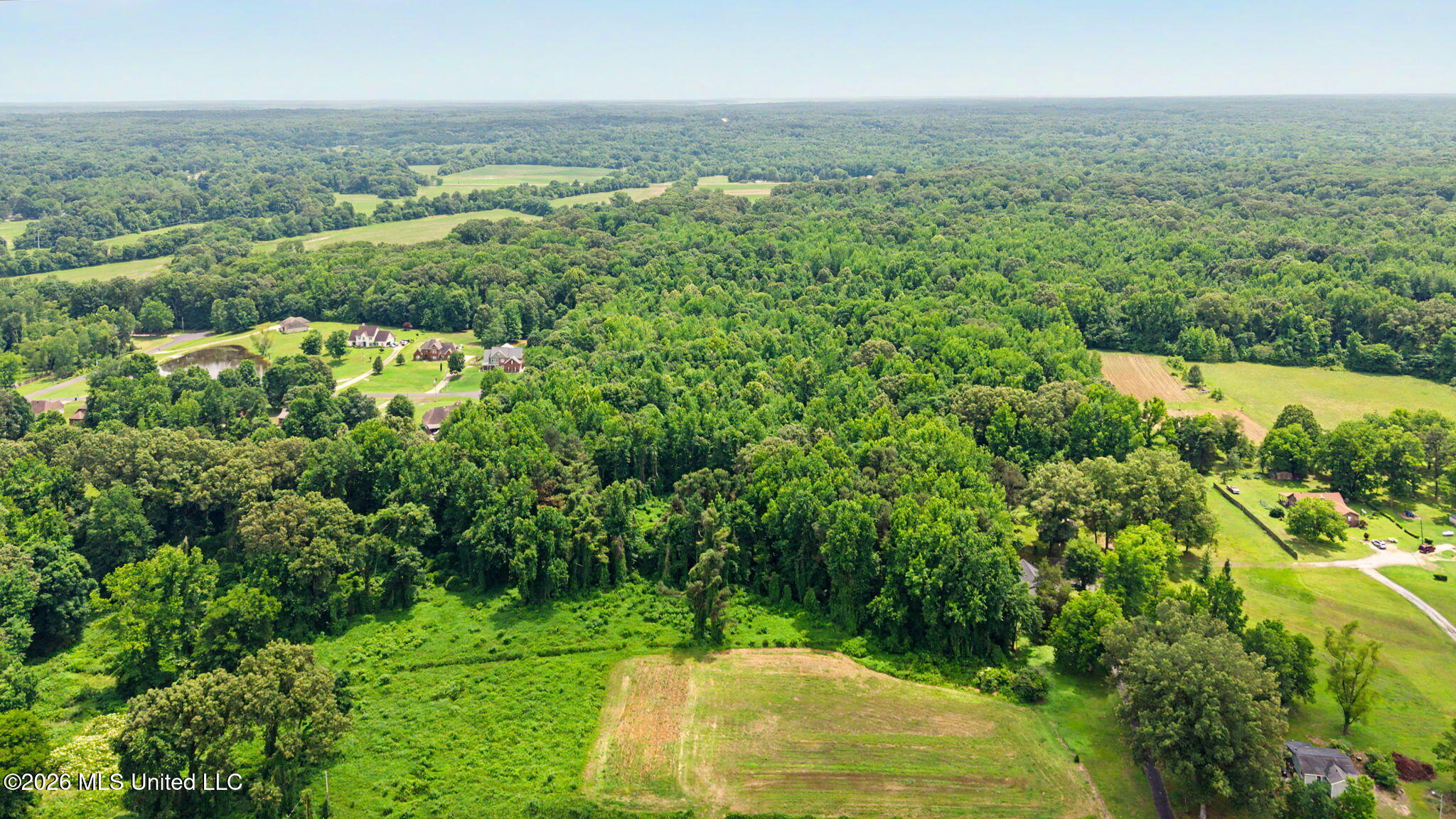 1-web-or-mls-6501 Church Rd W-1