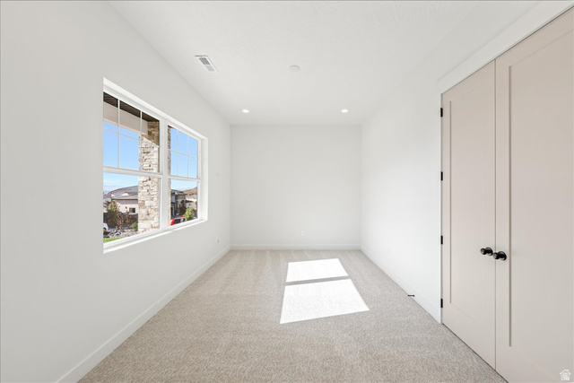 1491 East Centaurus Way, Unit 86 Washington, UT 84780 - Photo 13 of 26 Unfurnished room with carpet and recessed lighting