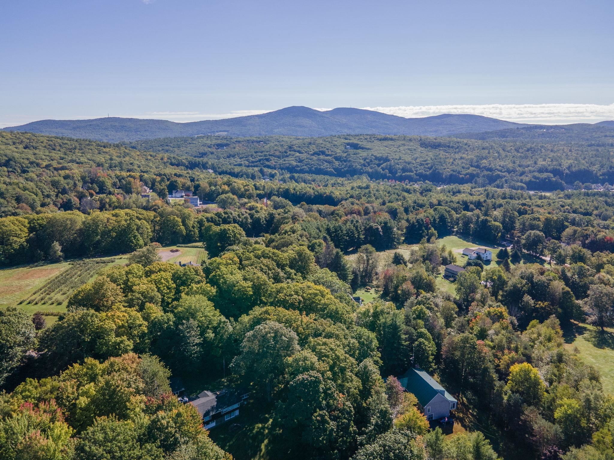36 Sleeper Hill Road Gilford, NH 03249 - Photo 10 of 15 Gallery Image 10