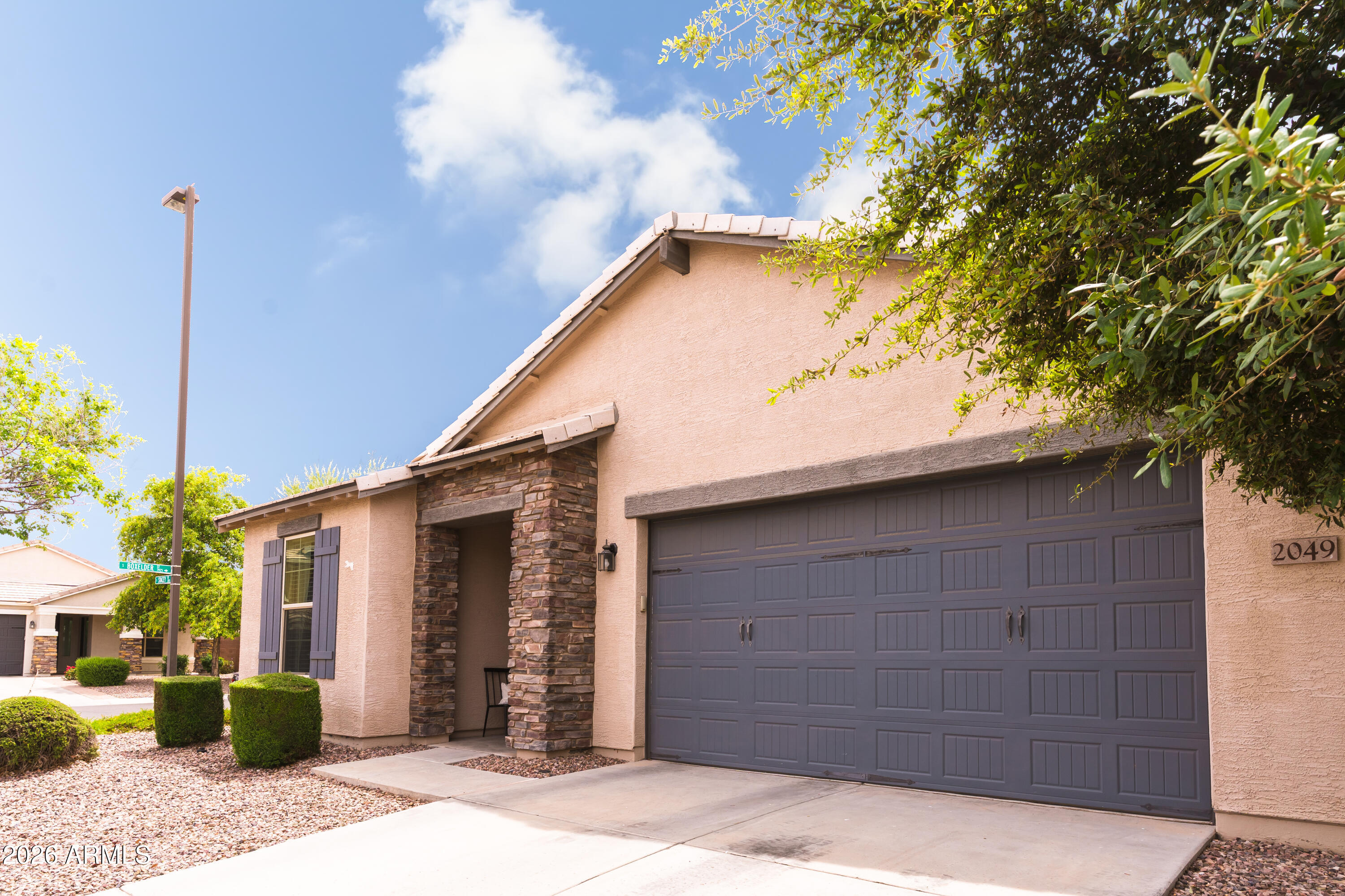 2049 East Stacey Road Gilbert, AZ 85298 - Photo 10 of 59
