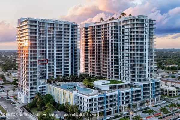$1,825,000 | 220 Lake Shore Drive, Unit 1210, Lake Park, FL 33403