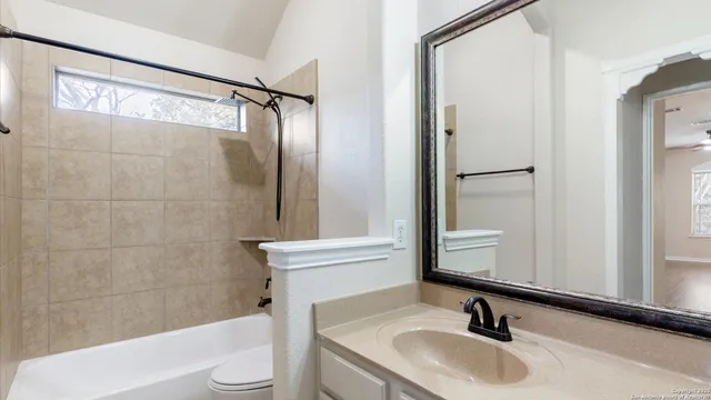 $3,095 | 706 Grove Bend, San Antonio, TX 78253