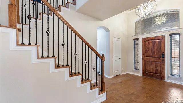 $3,095 | 706 Grove Bend, San Antonio, TX 78253