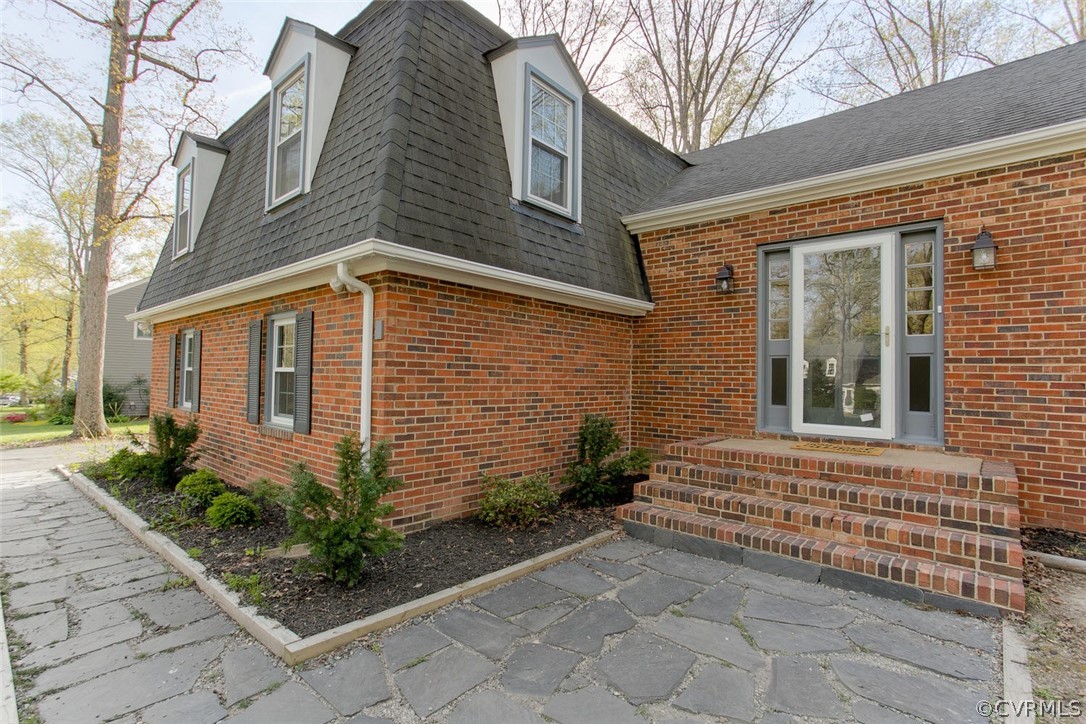 130 Midfield Road Chesterfield, VA 23236 - Photo 3 of 33 Gallery Image 3