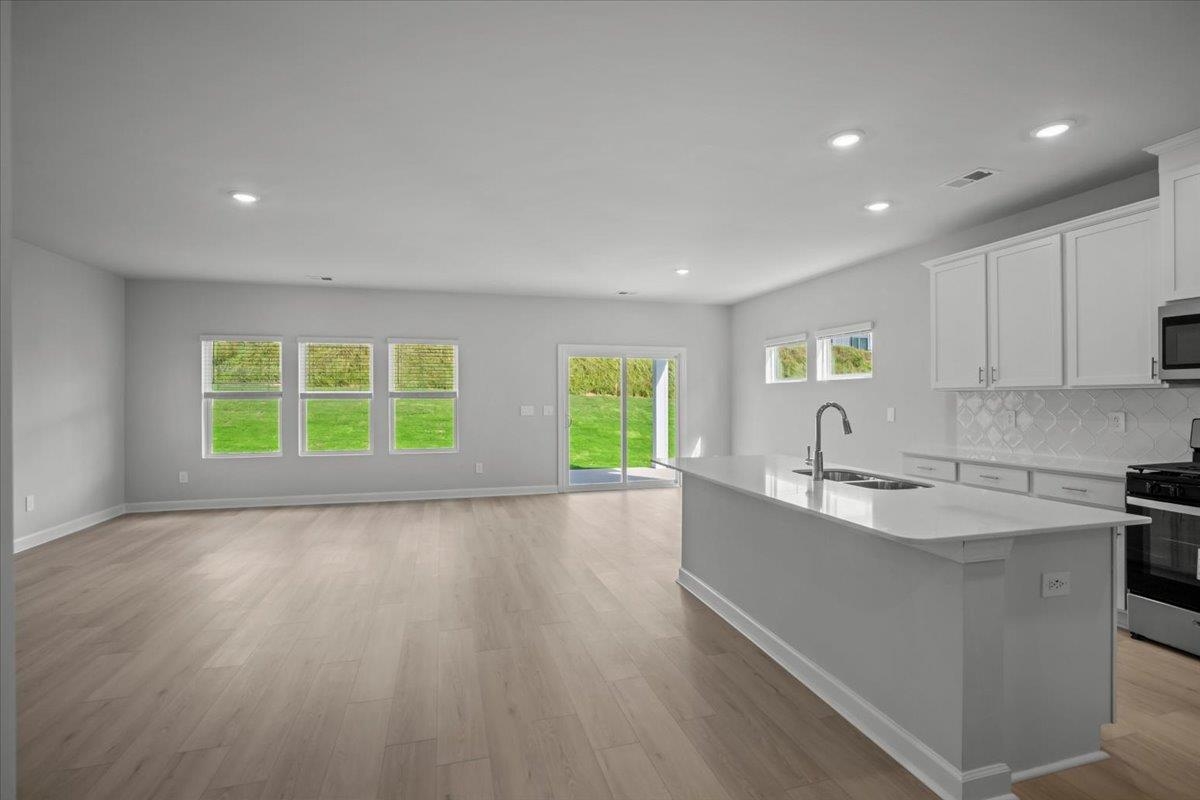 205 Tantalus Street Gray Court, SC 29645 - Photo 12 of 49