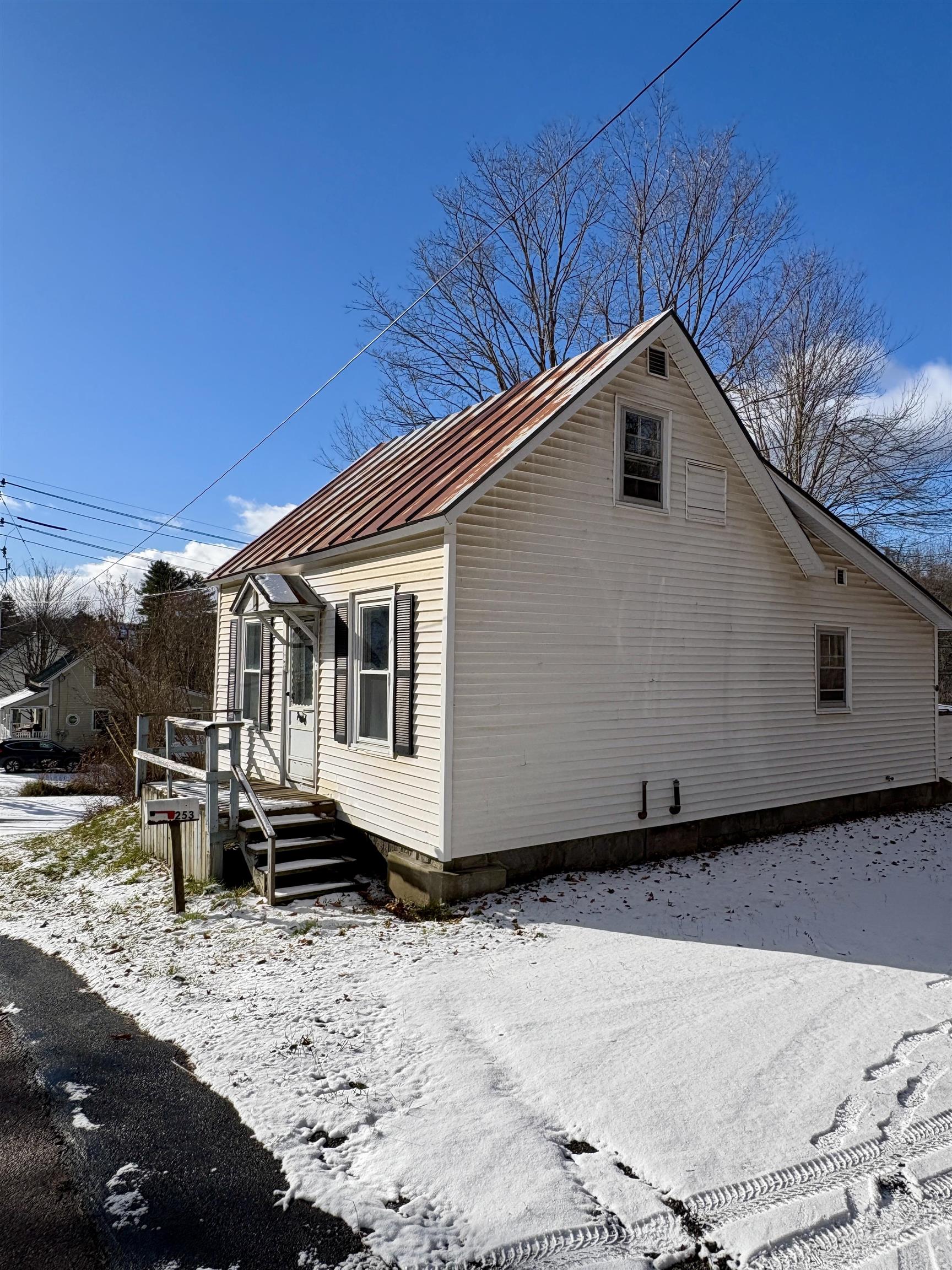 253 King Street Northfield, VT 05663 - Photo 10 of 14