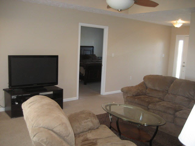 411 Prince Lane Herrin, IL 62948 - Photo 2 of 33