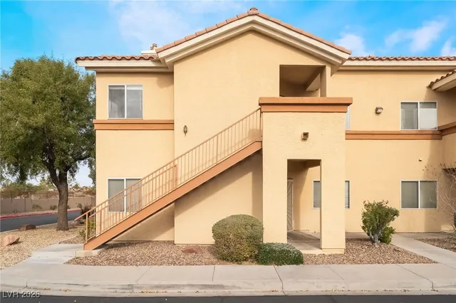 $267,000 | 1050 East Cactus Avenue, Unit 2094, Las Vegas, NV 89183