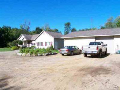 6344 Hess Road Vassar, MI 48768 - Photo 8 of 8 20250847-7.JPG