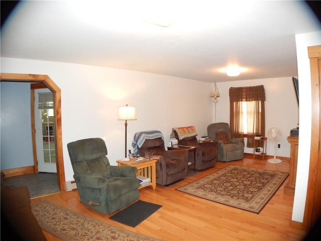 12 Rabbit Farm Road Warren, ME 04864 - Photo 10 of 31 Living room