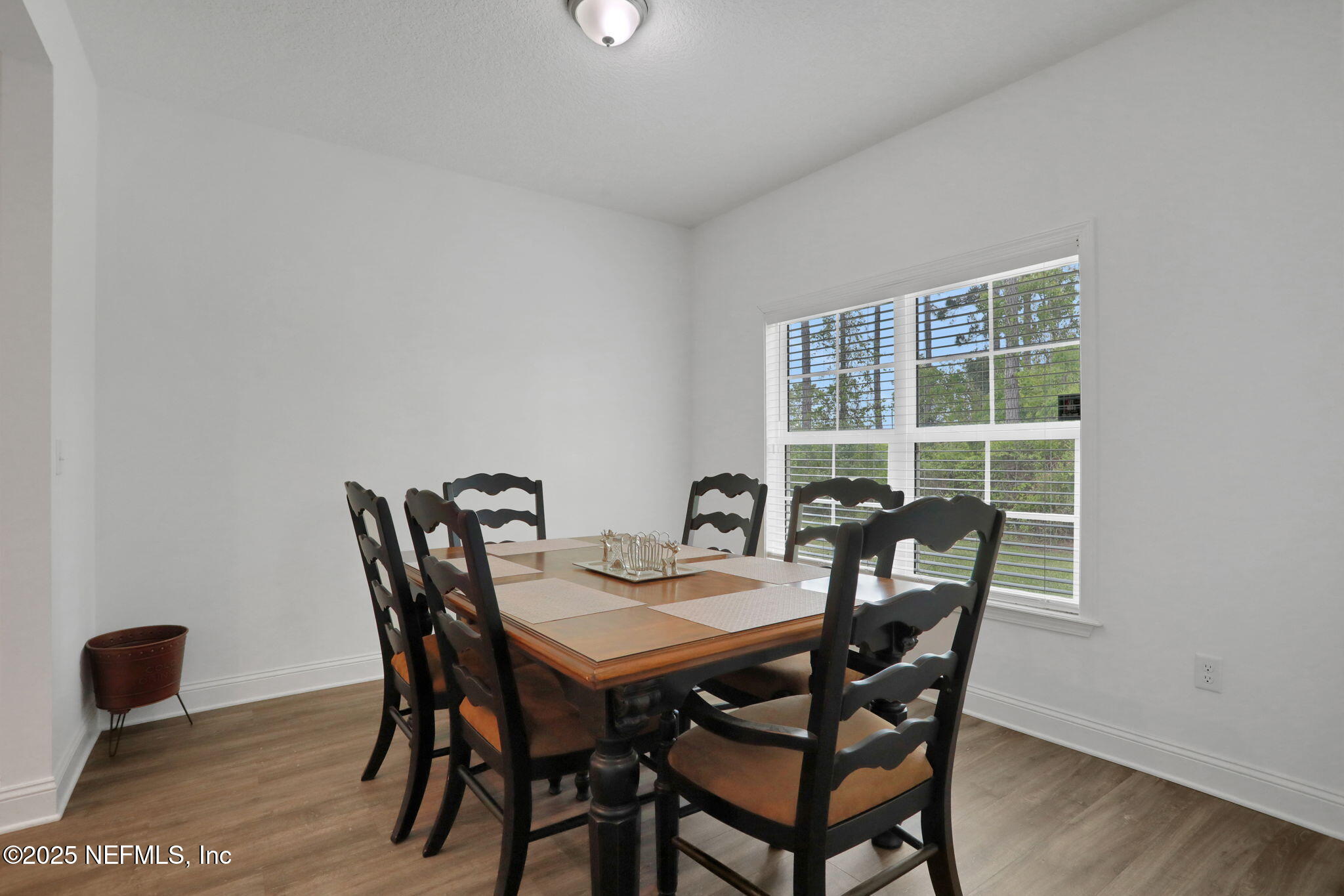 56041 Griffin Road Callahan, FL 32011 - Photo 18 of 49 16 Dining Room